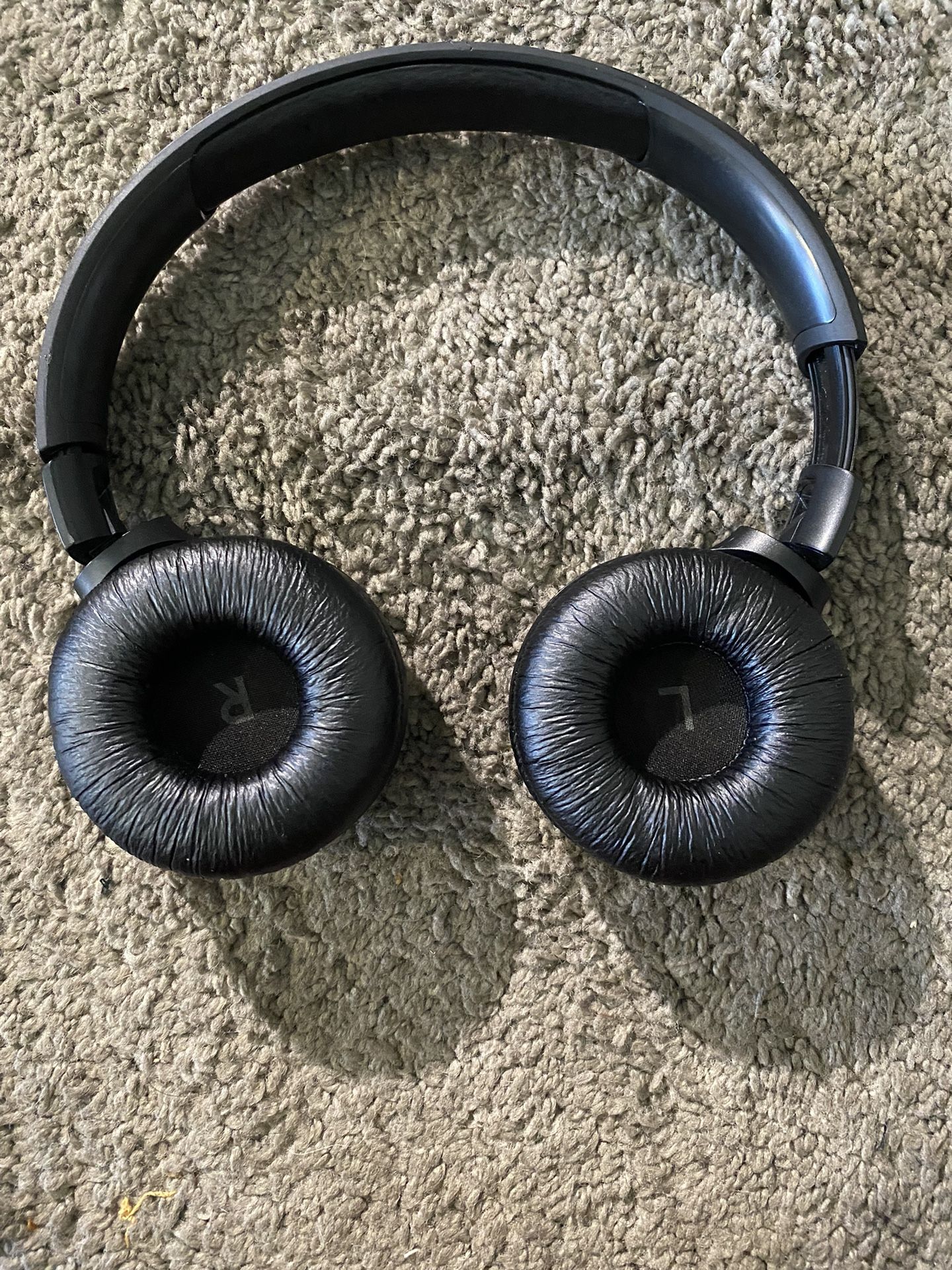 Jbl headphones