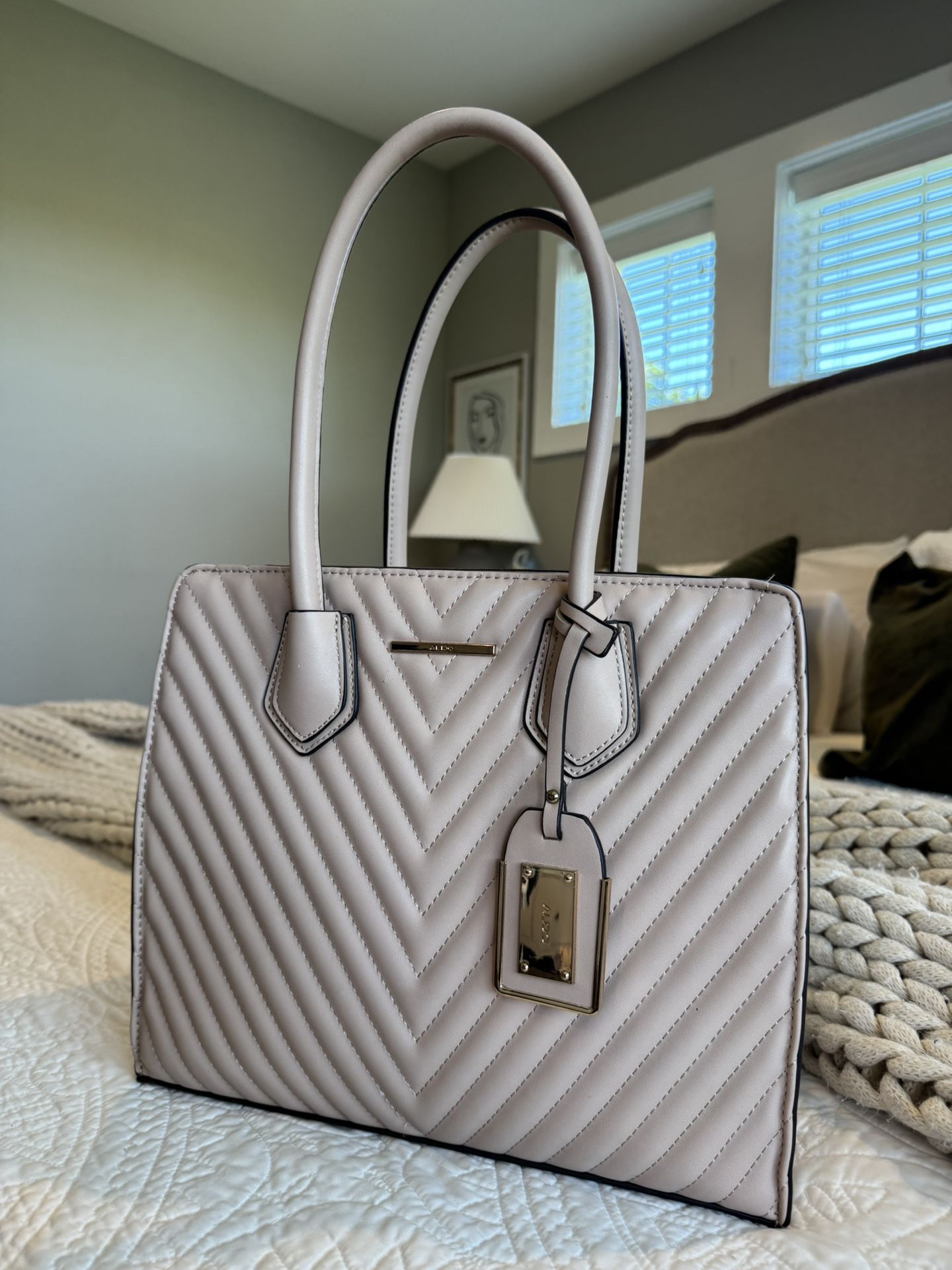 Women’s Tote Bag Purse Beige Soft Pink