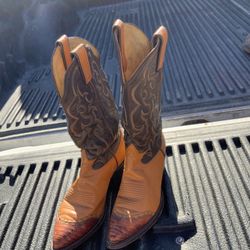 Tony Lama Cowboy Boots - Size 6 1/2 D