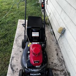 HONDA COMMERCIAL HRC 216