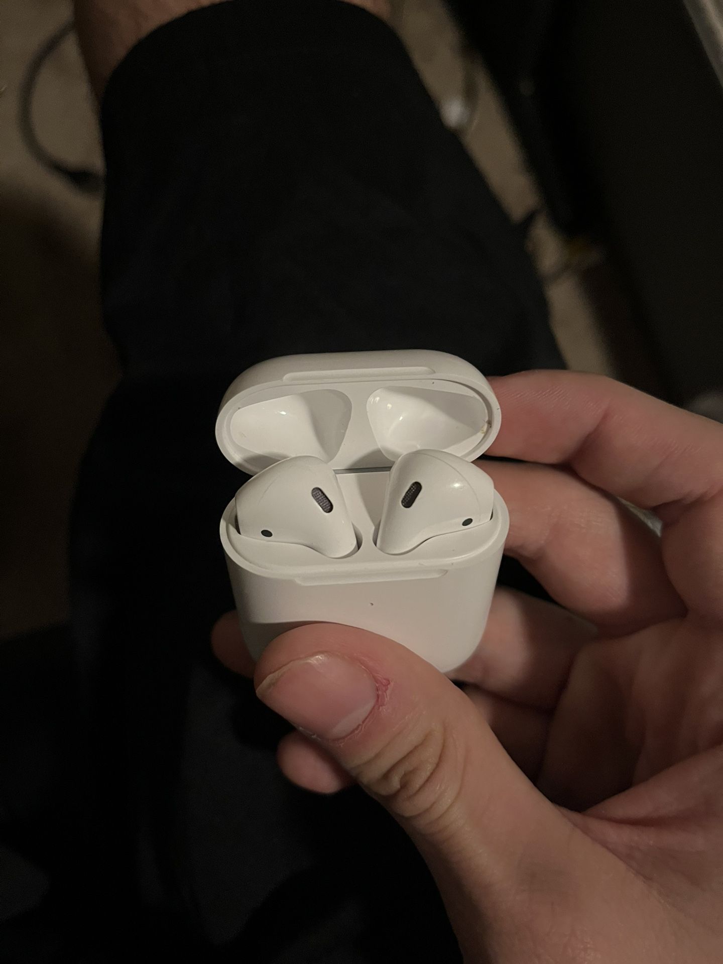 earbuds