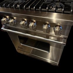 Viking Range 30” Still Looks New Super Clean