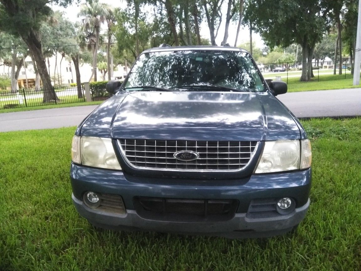 2003 Ford Explorer