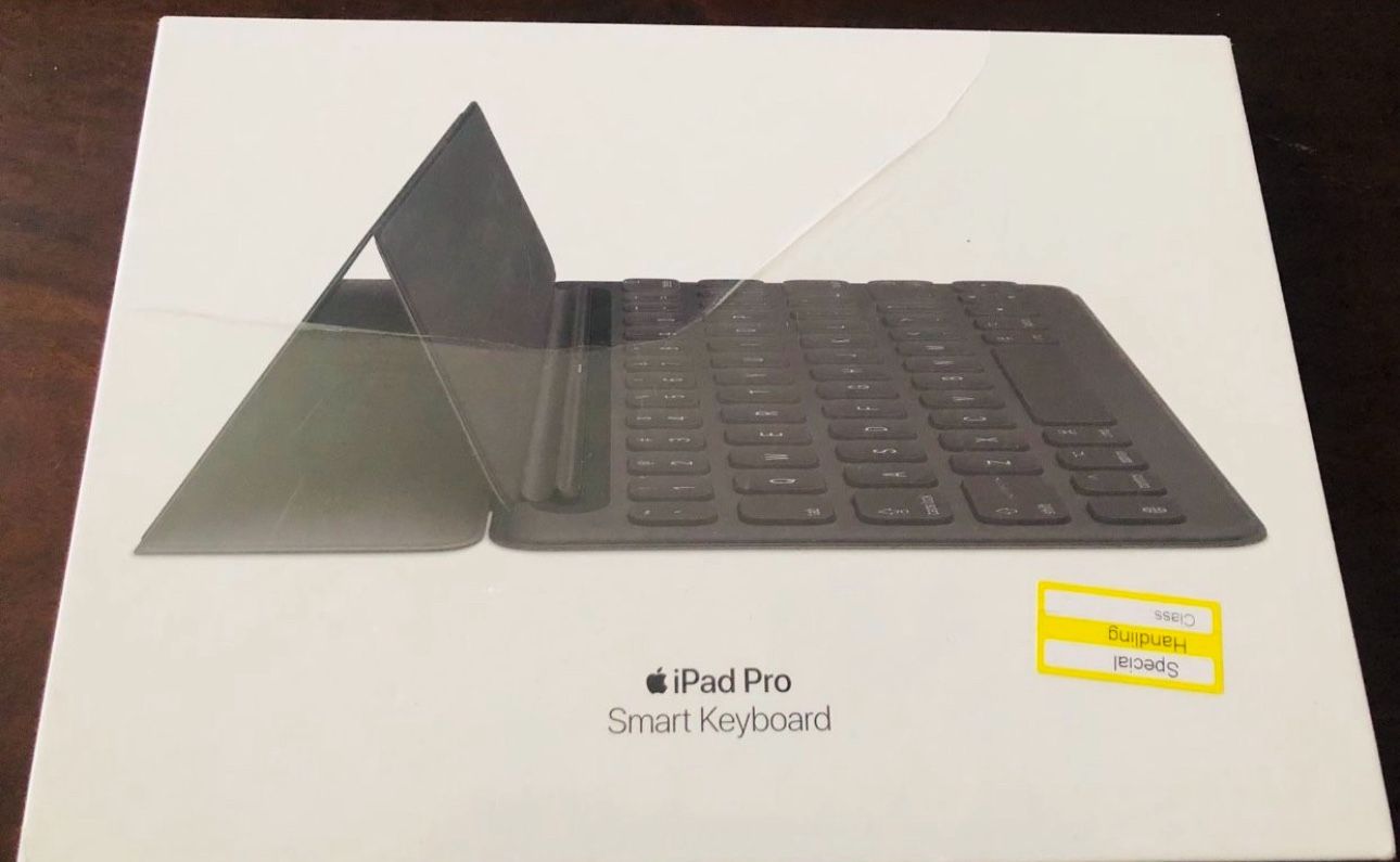 iPad Pro (10.5-inch) Smart Keyboard