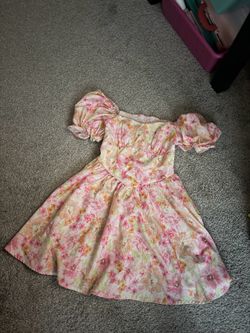Girls dress