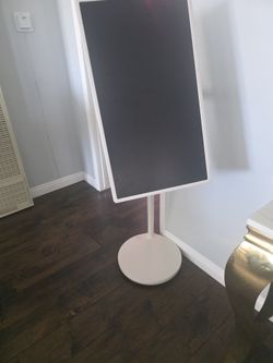 Lg 27 Inch Table