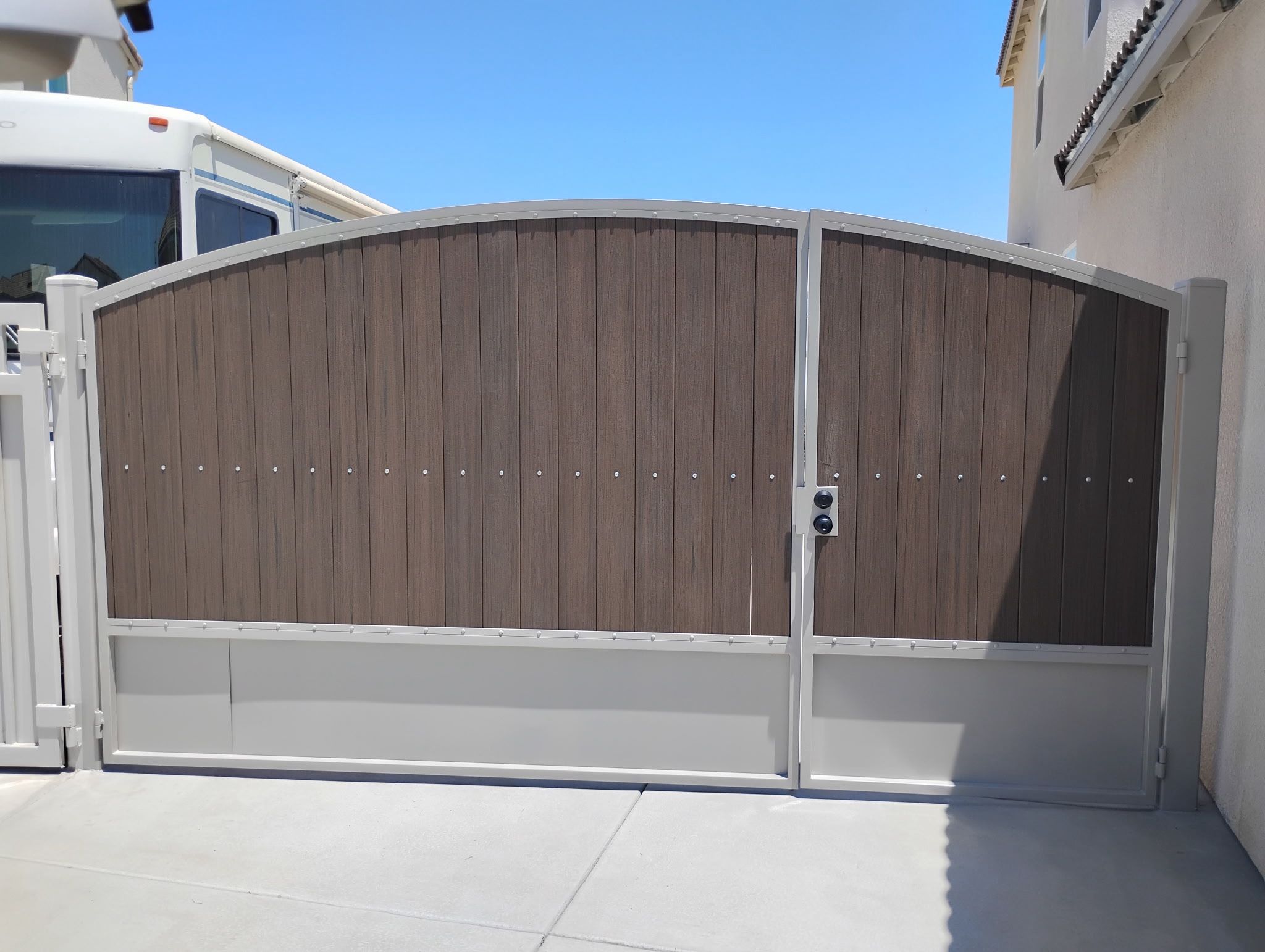 Rv Gate