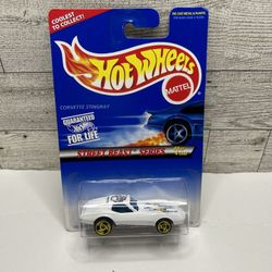 Vintage Hot Wheels White ‘1996 Corvette Stingray / Street Beast Series • Die Cast Metal & Plastic • Made is Malaysia