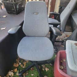Kinnarps Office Chair 