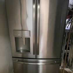 Stainless Steel GE Refrigerator 
