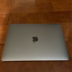 2018 Mac Book Air Laptop for parts