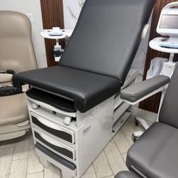 Midmark 204 - Over Stock 