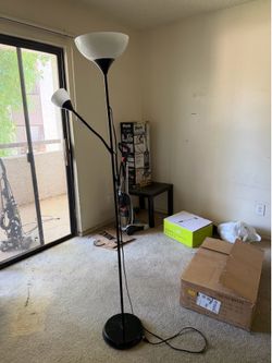 Floor lamp