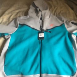 Nike  Tech fleece