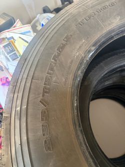 Double coin trailer tires