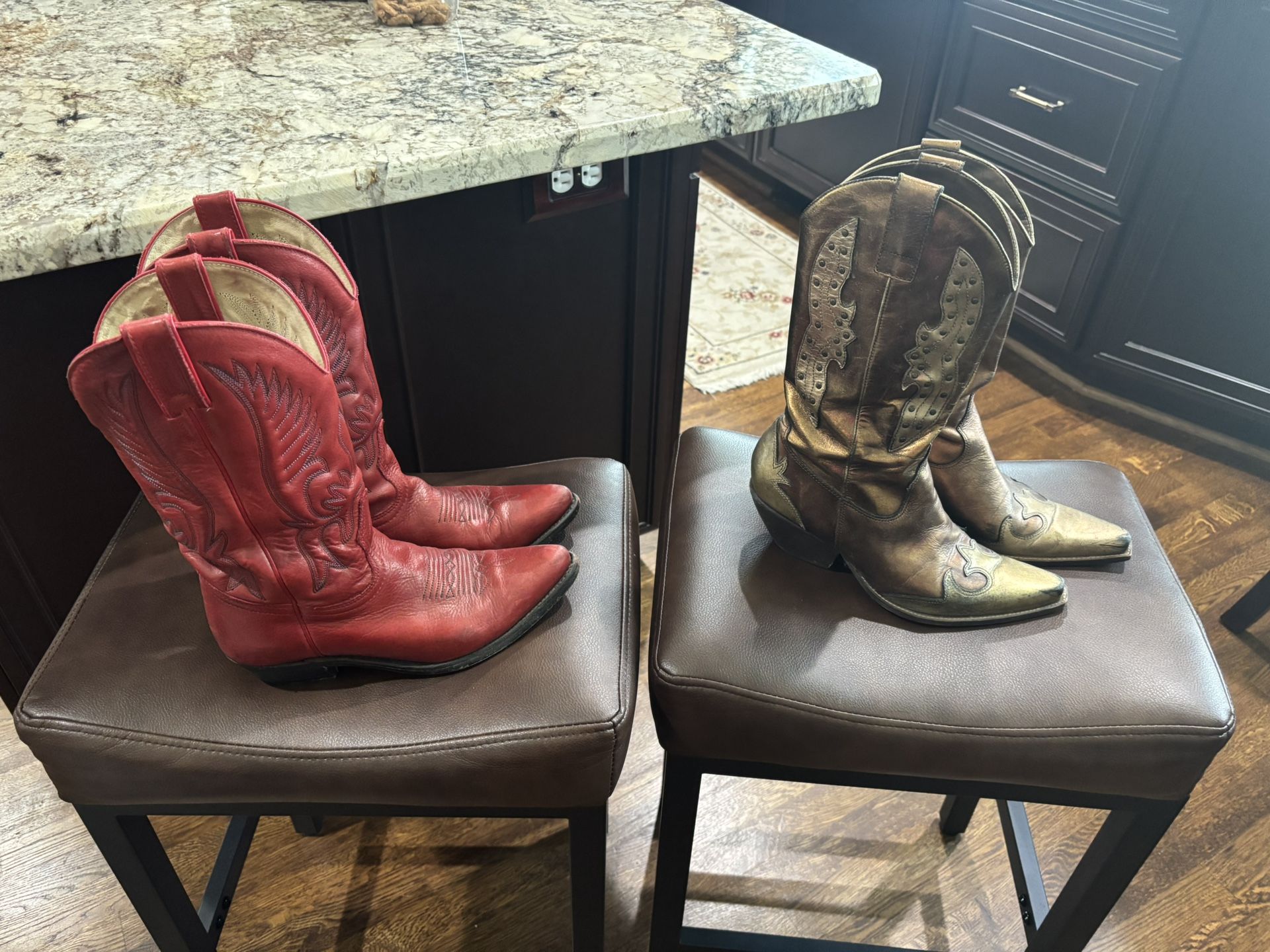 Cowgirl Boots Size 7
