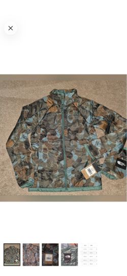 The North Face Women’s Camo Full-Zip Jacket