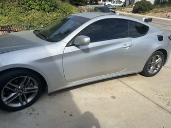 2011 Hyundai Genesis Coupe