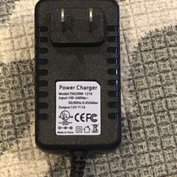 Power Charger 12v