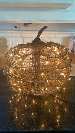 Fall woven pumpkin with lights