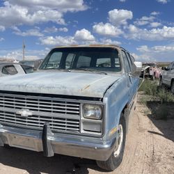 1984 Chevrolet C/K 20 Suburban