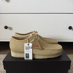 Supreme Clarks Wallabee Reflective - 9 US