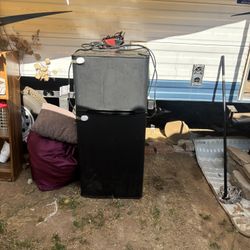 Mini Fridge With Freezer