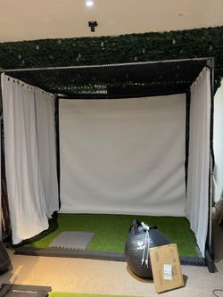 10x10 Golf Simulator Net, Frame & Impact Screen – $650 OBO