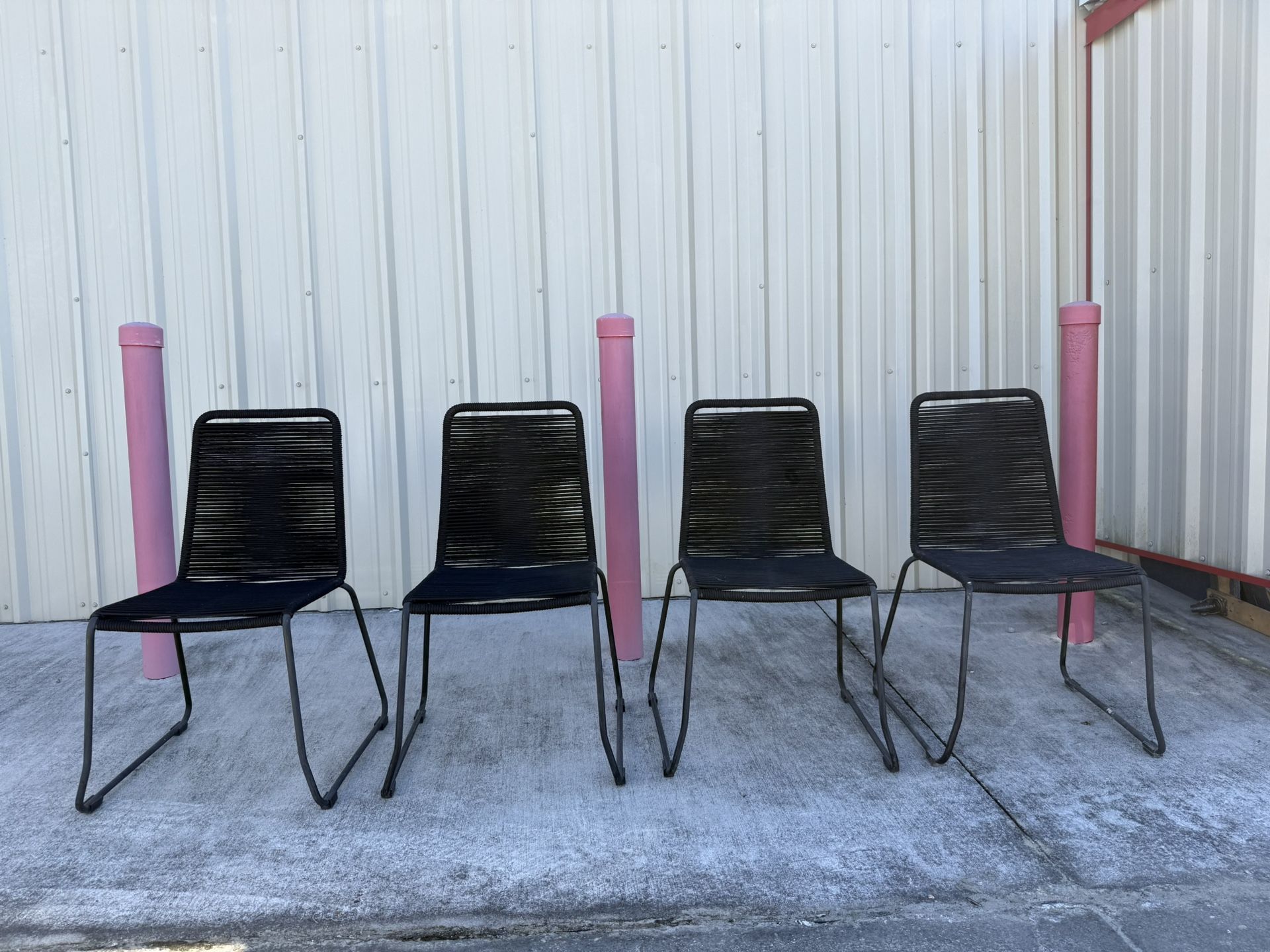 Set Of 4 Modern Black Cord Chairs - Indoor/outdoor
