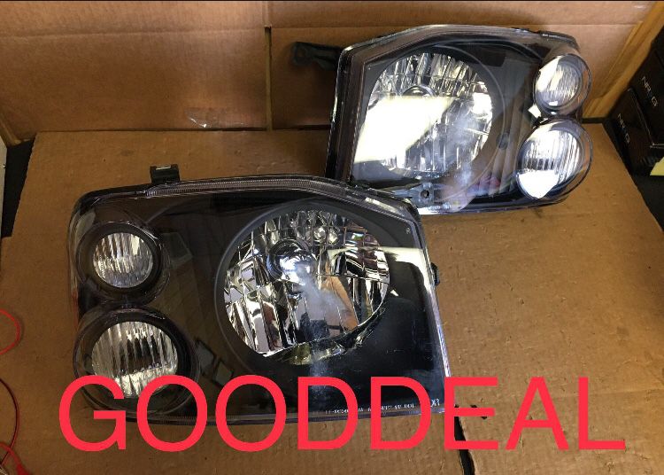#OH9 *SCRATCHED/DAMAGED TAB* FIT 2001-2004 Nissan Frontier Black Halogen Headlight Head Lights Pair Set