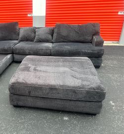 Large ottoman