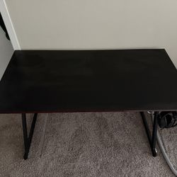 Se Vende Mesa Y Silla Gamer 