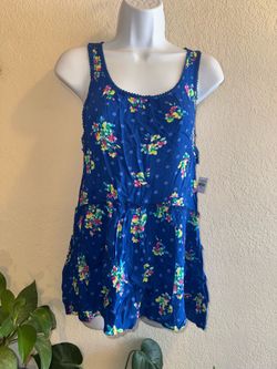 NWT  Hollister Blouse size S