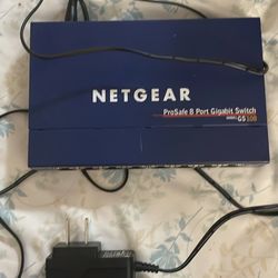 Net gear 8 Port Switch 