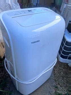 Toshiba 8000BTU  Portable Air Conditioner unit only no accessories