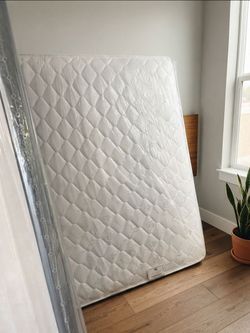Queen Size Mattress Still in Plastic