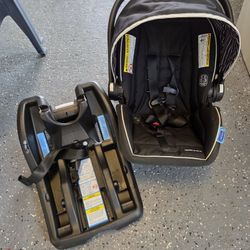 Graco Car Seat (X2)