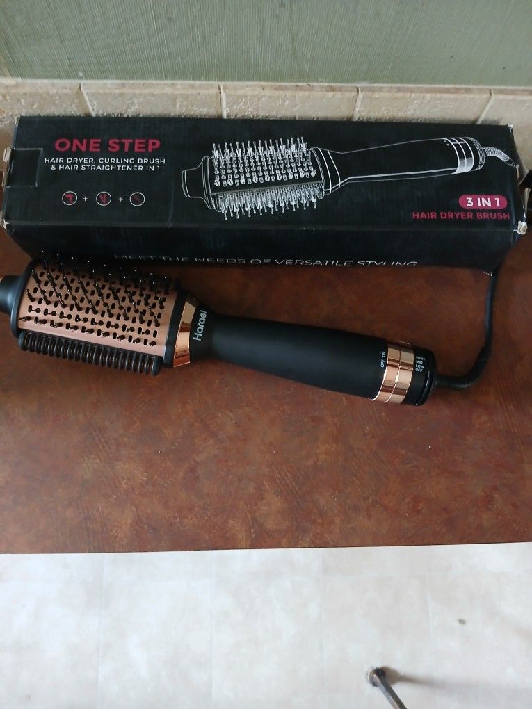 Harel 3 In 1 Hair Dryer Brush