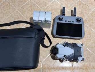 DJI Mini 4 Pro Fly More Combo + 3 Plus Extended Batteries (Brand New Body)