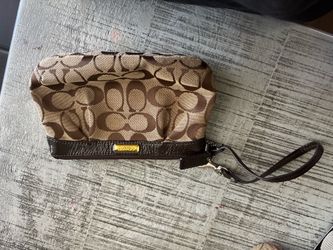 Coach Signature Canvas wristlet/cosmetic pouch