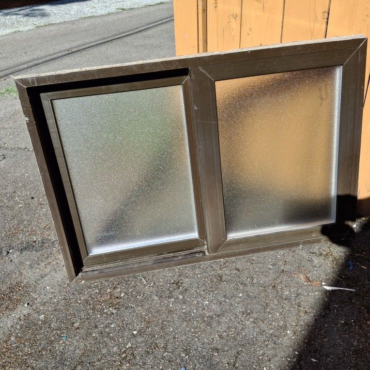 Vinyl Window 36x24 Slider Obscured Glass