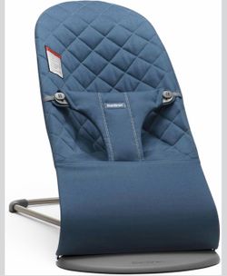 BabyBjörn Bouncer Bliss, Midnight Blue, Woven, Classic Quilt | 2-in-1 AdjustableBaby Bouncer Seat and Toddler Chair, Newborn to Toddler (8-29 lbs), 4 