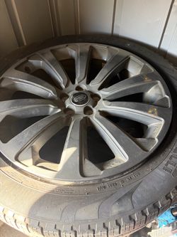 Land Rover 20inch stocks