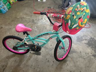Hello kitty bike with Hello kitty helmet