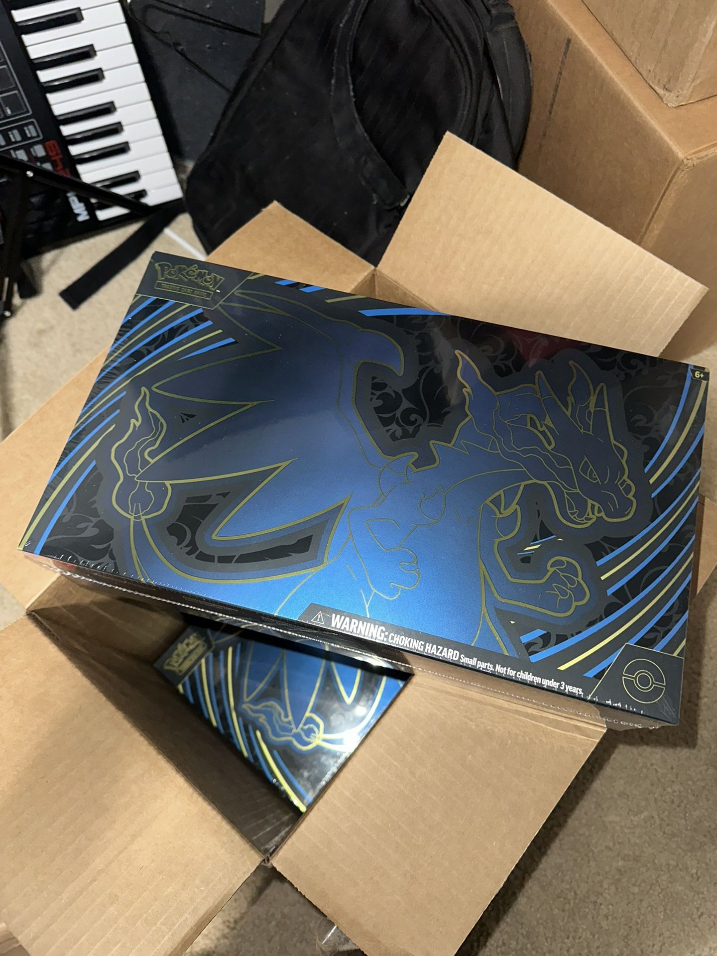 Pokemon Mega Charizard X Ultra Premium Collection