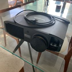 Panasonic PT-AE7000 FHD Projector