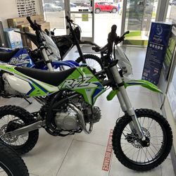 Apollo RFZ 125CC Dirt Bike Brand New! Finance For $150 Down Payment!!