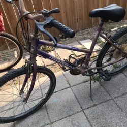 Bikes 4 sale Make anOffer