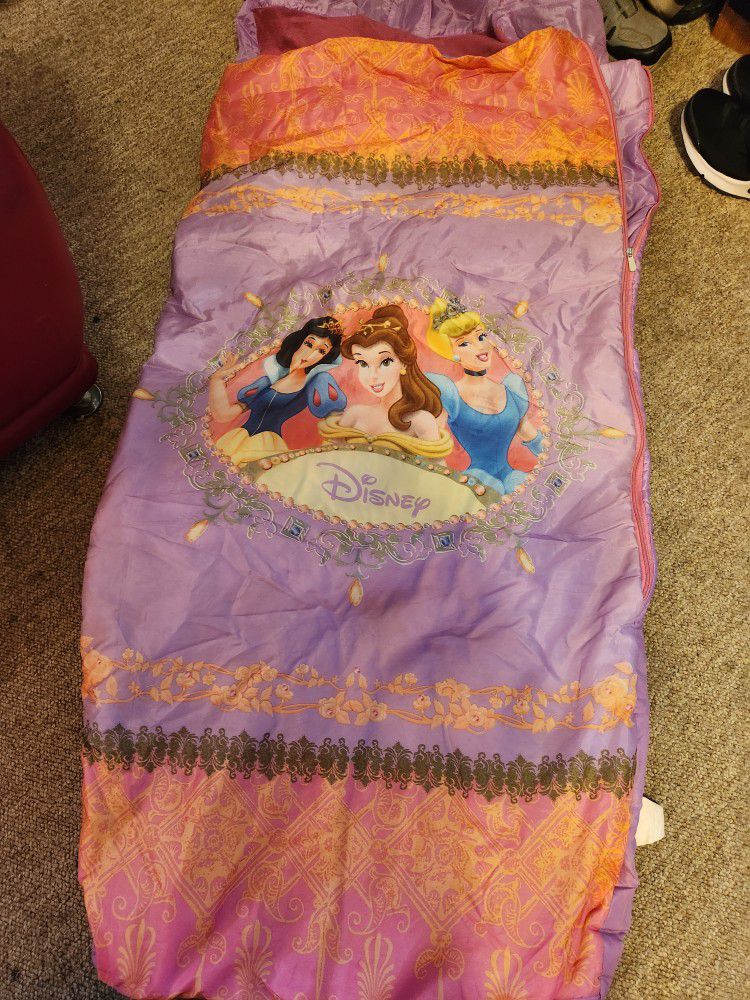 Girls sleeping bag with built in air mattress