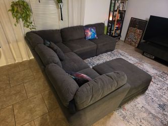 Large Gray Sectional Sofa with Ottoman